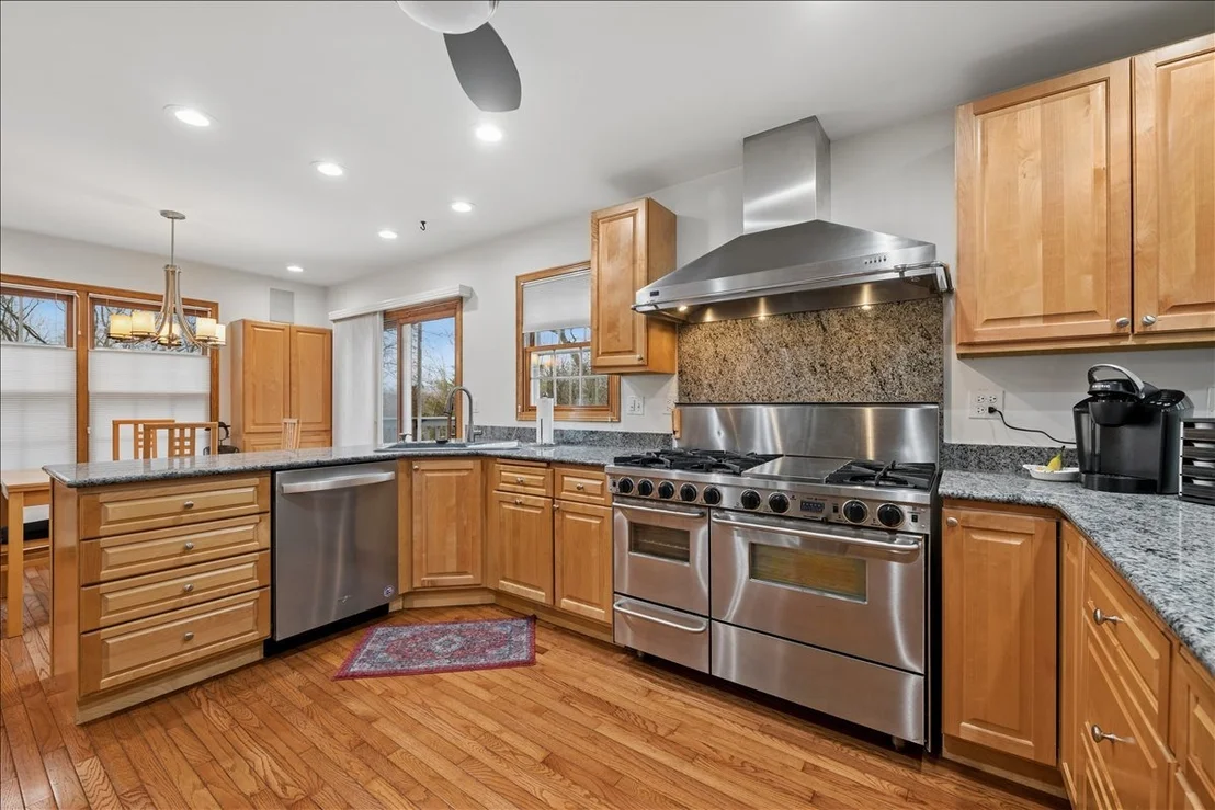 Photo of 602 Birch Lane