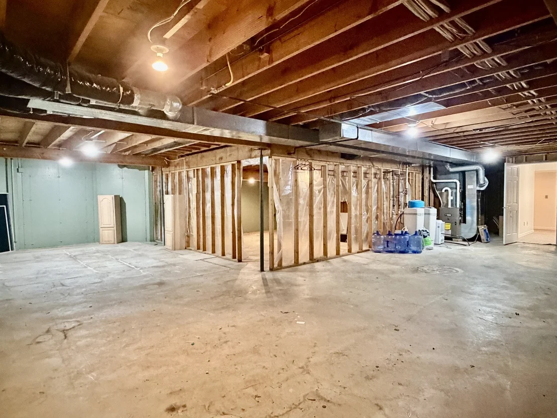 Photo of 2202 Meadows Drive