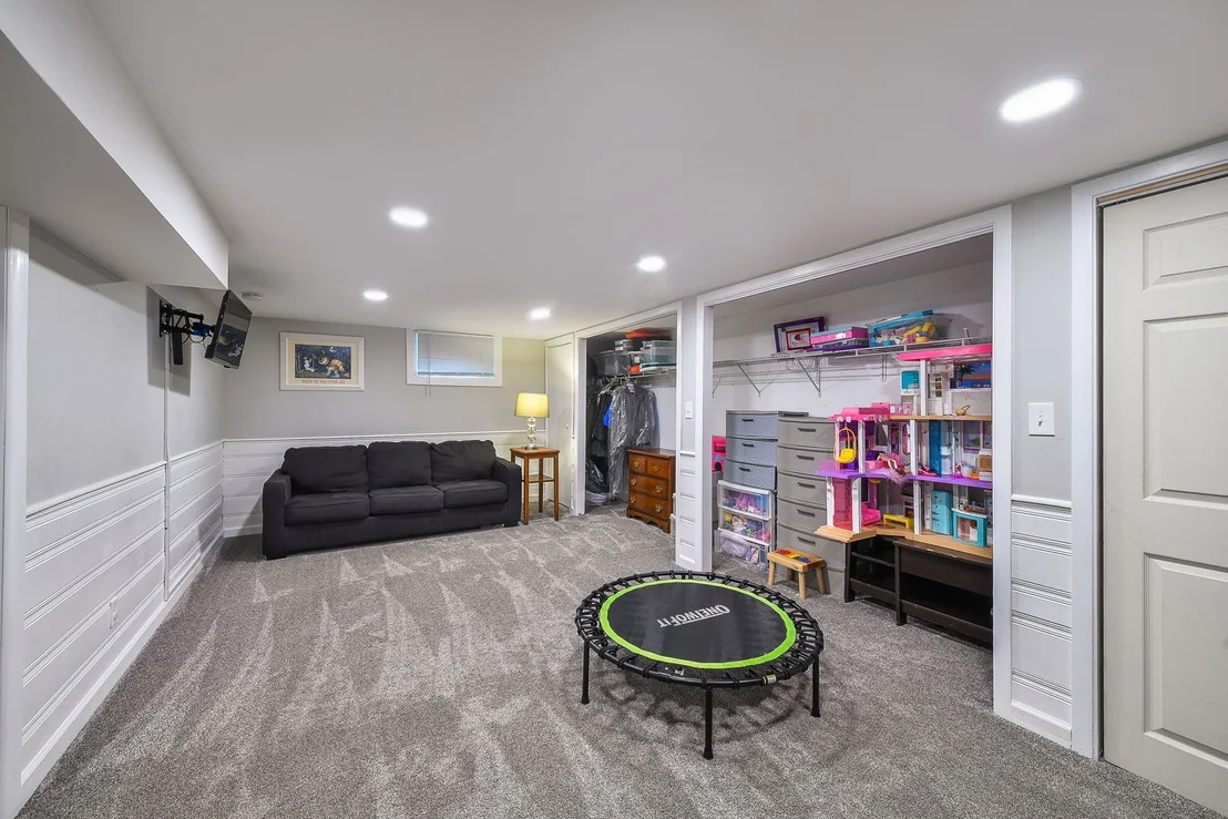 Photo of 263 Hillside Avenue