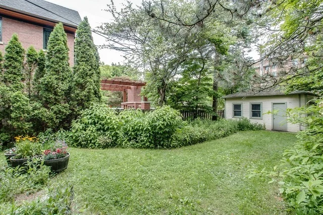Photo of 822 COLFAX Street