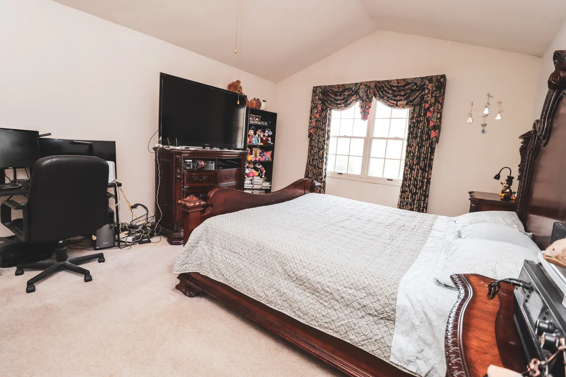 Photo of 35 Meyerson Way