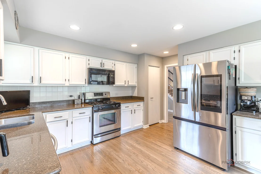 Photo of 935 Ridgewood Drive