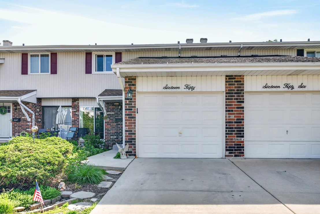 Photo of 1650 Castbourne Court
