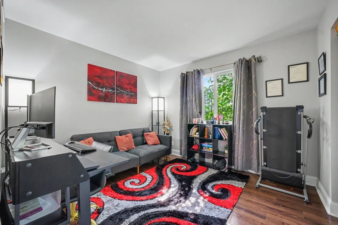 Photo of 836 Tallgrass Drive
