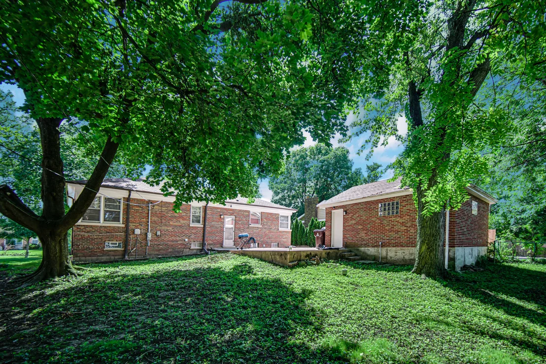 Photo of 618 Dundee Avenue