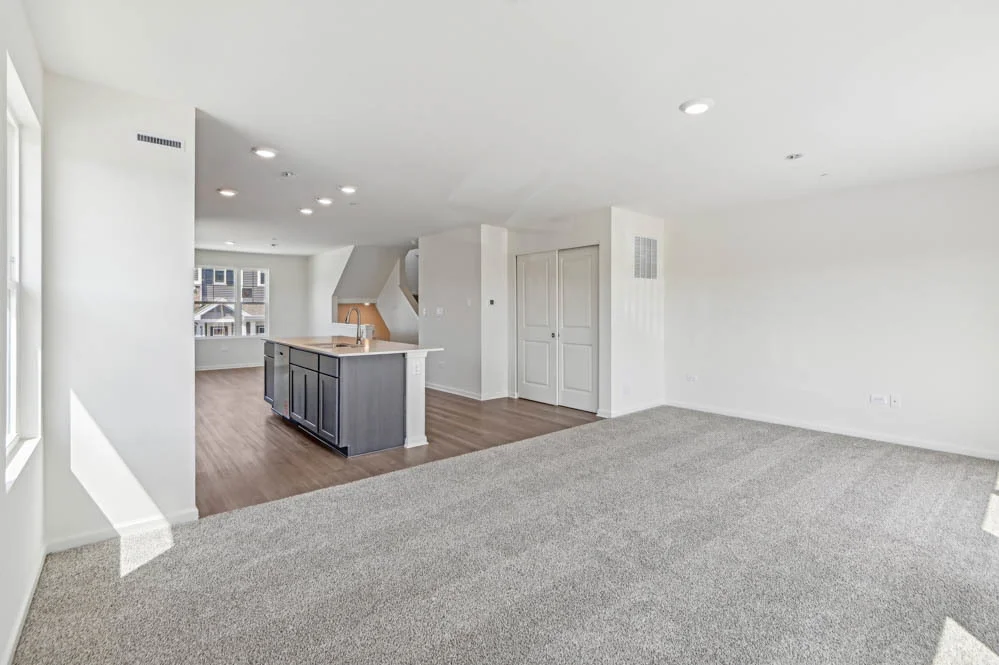 Photo of 1372 Foxglove Drive