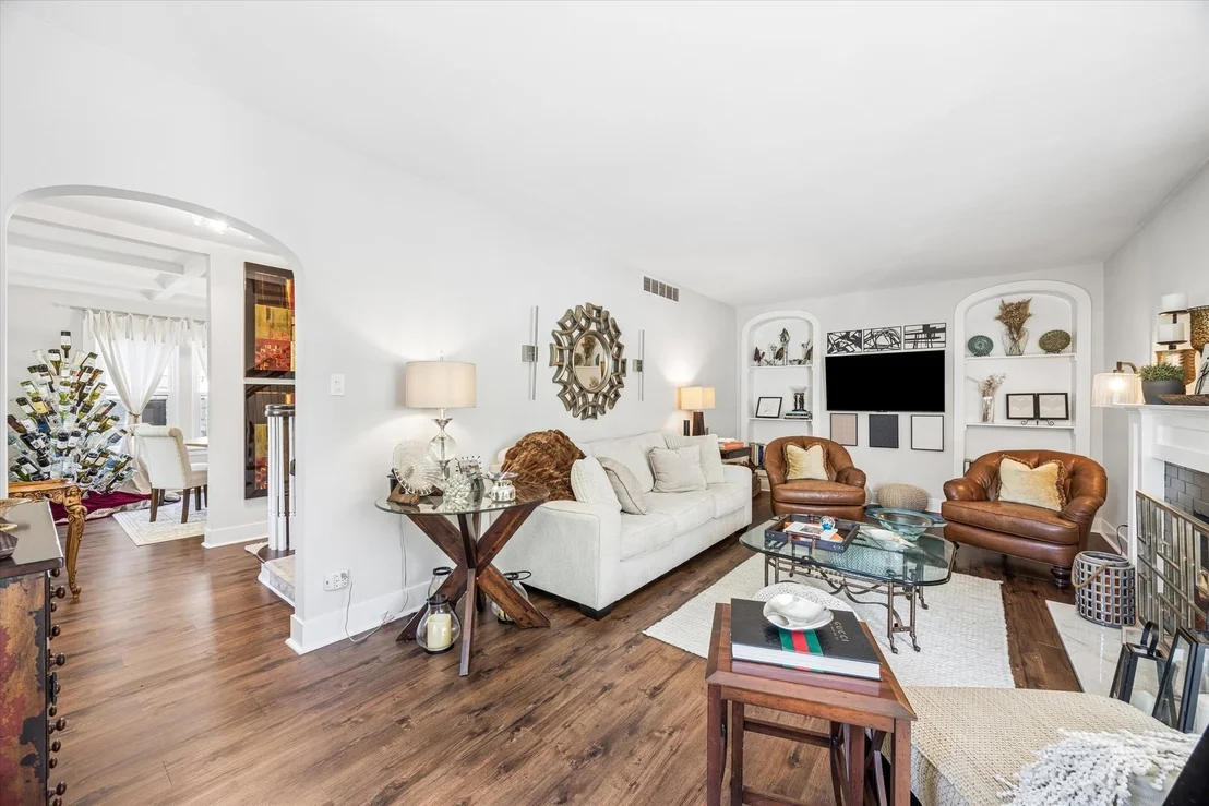 Photo of 223 Southcote Road