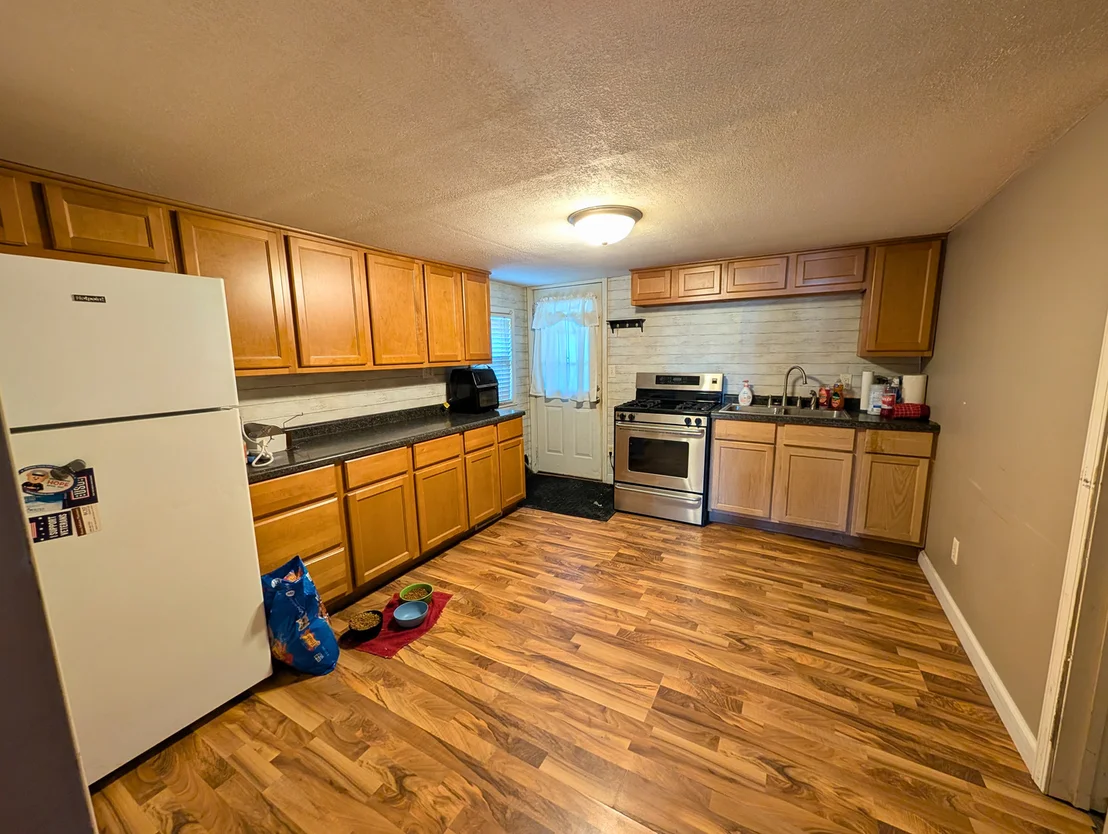 Photo of 1807 Poplar Street