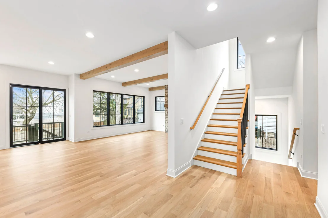 Photo of 660 N Eagle Street