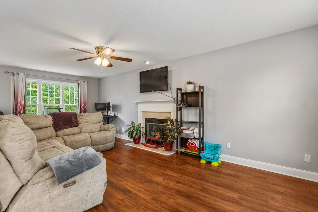 Photo of 301 Windstone Drive