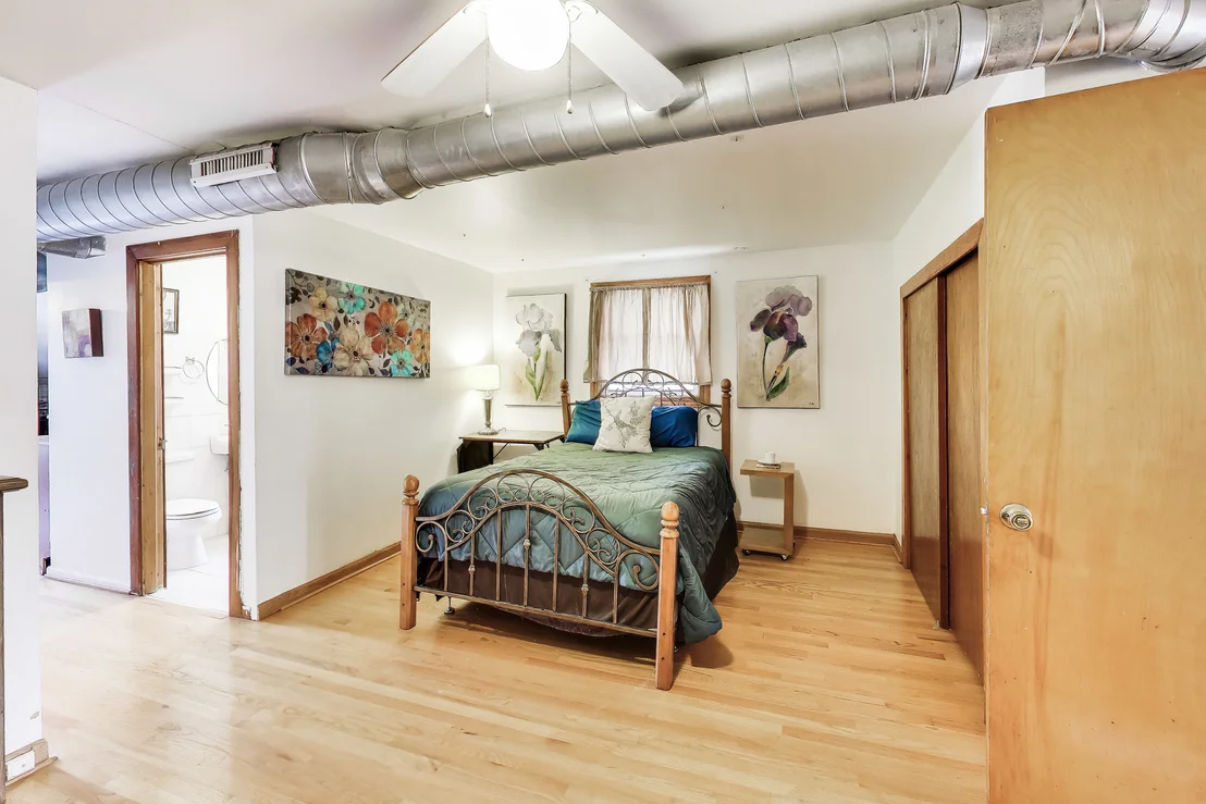Photo of 1112 N Spaulding Avenue