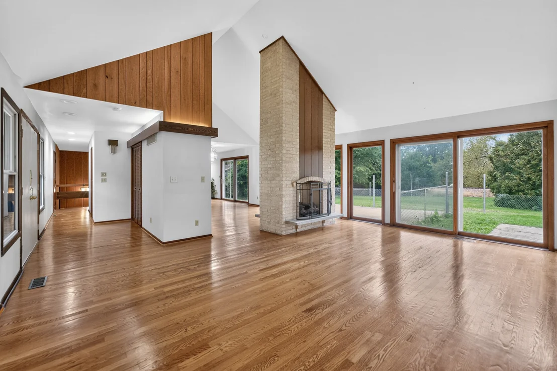 Photo of 32836 Genoa Road
