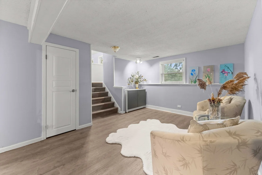 Photo of 2613 Midland Drive