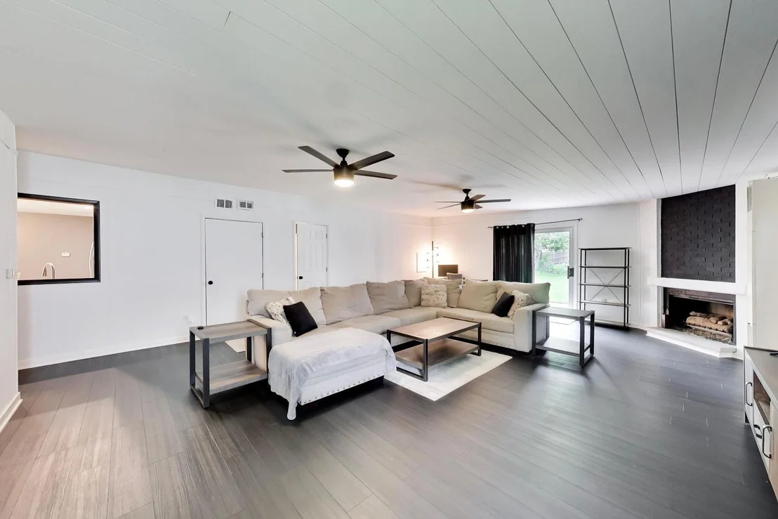 Photo of 1430 Sequoia Lane