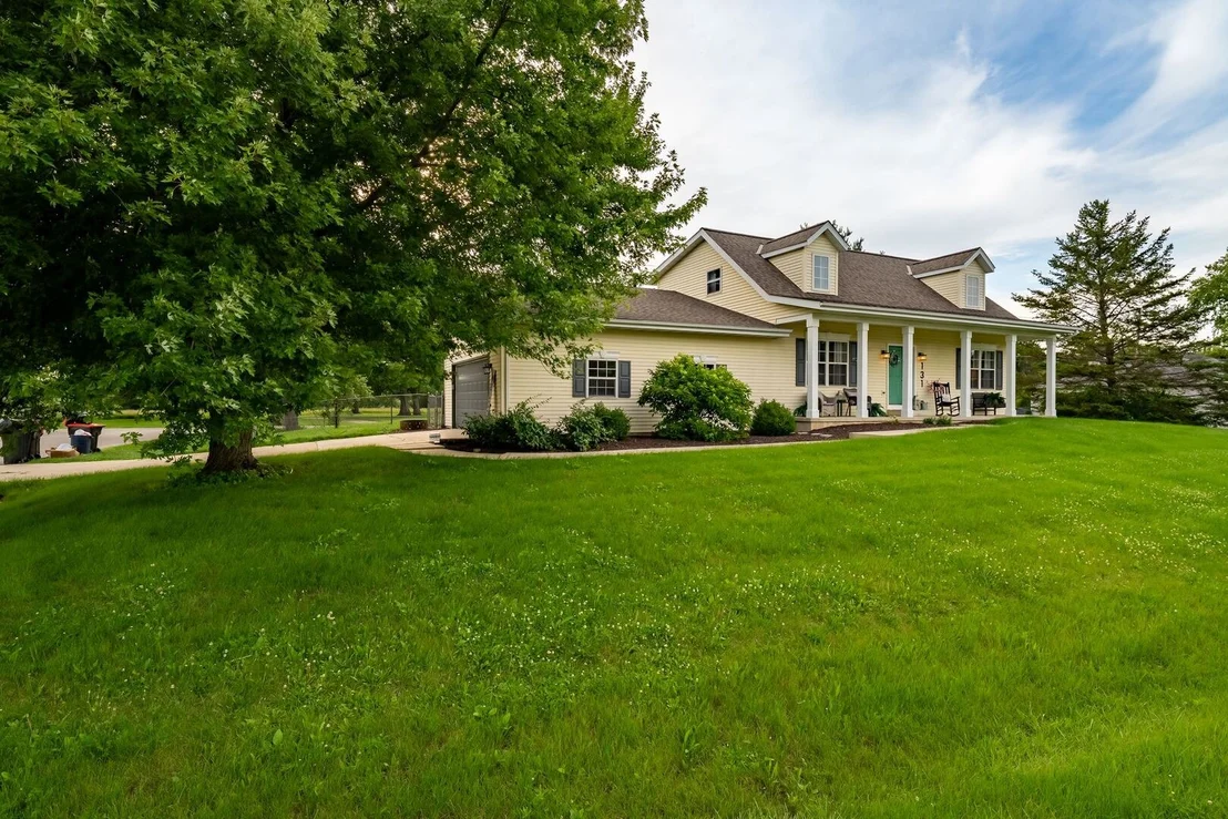 Photo of 131 N Gadwall Lane