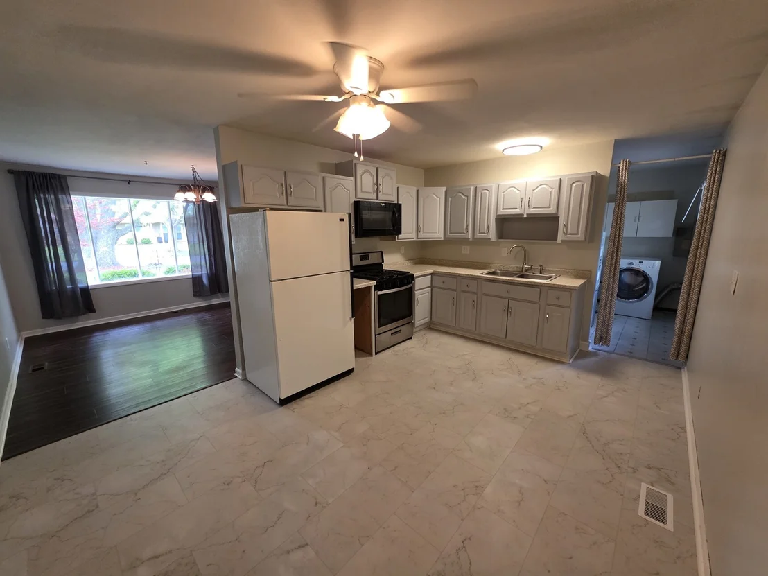 Photo of 2111 Lantern Hill Drive