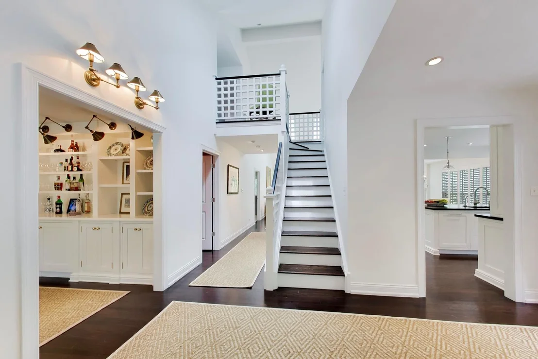 Photo of 32 Warrington Drive