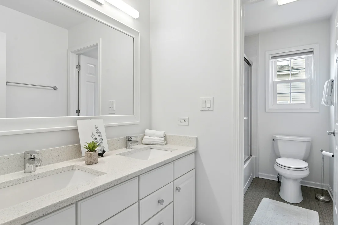 Photo of 2248 Avalon Drive