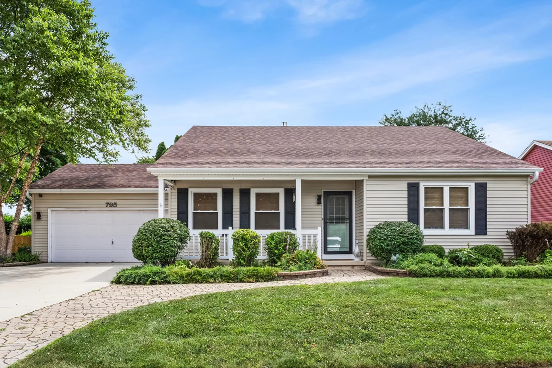 Photo of 795 Springhill Court