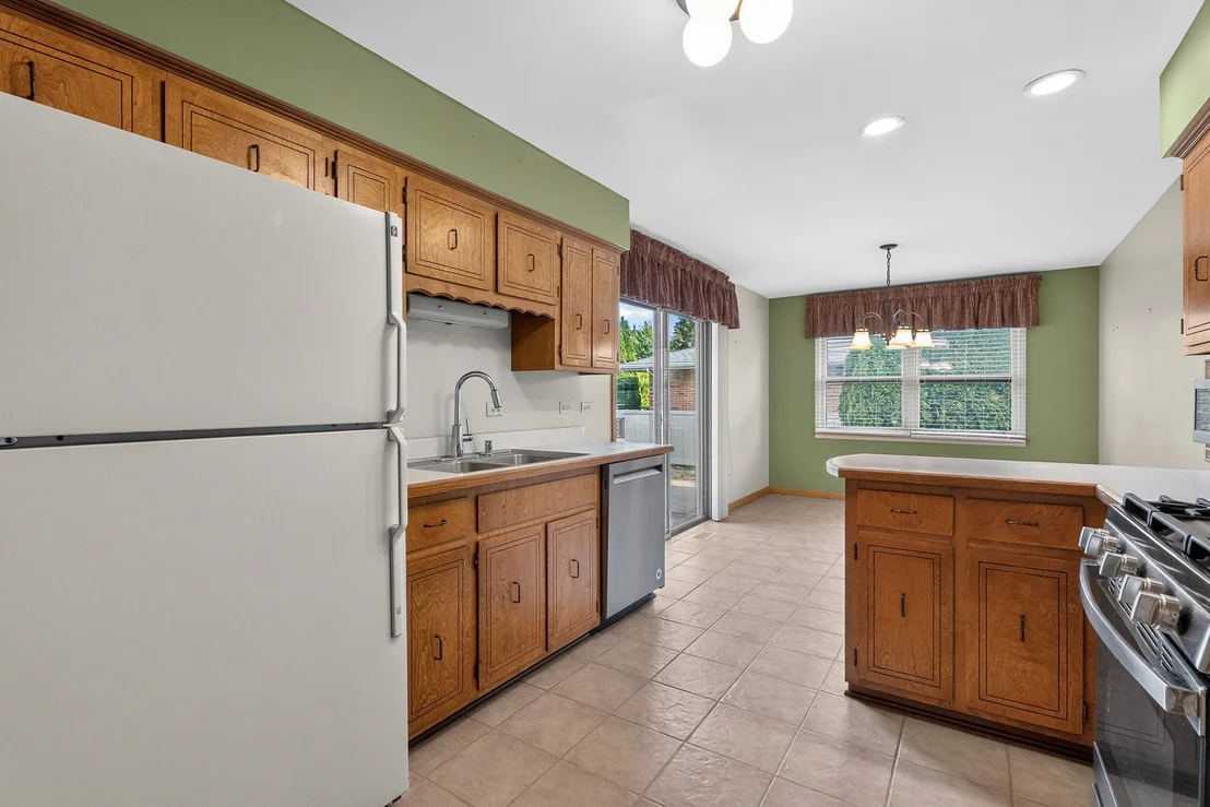 Photo of 7305 Summit Road