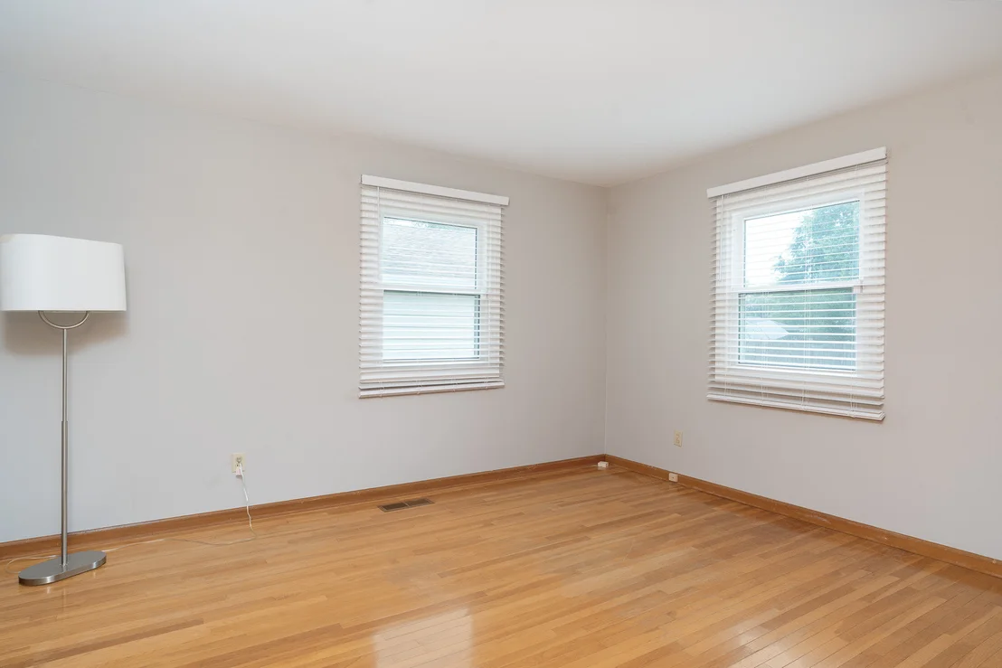 Photo of 1098 Karner Drive