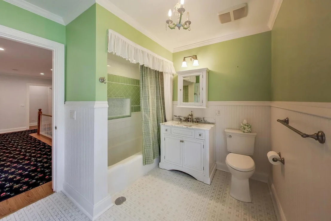 Photo of 917 Romona Road