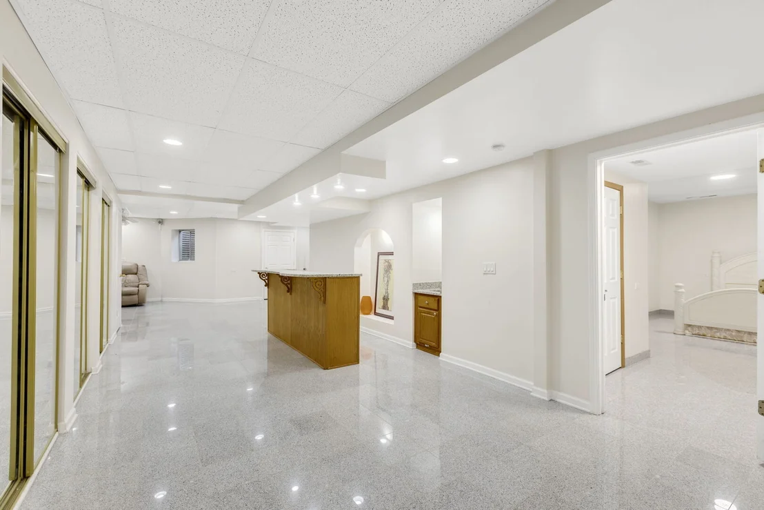 Photo of 1007 Wildwood Lane