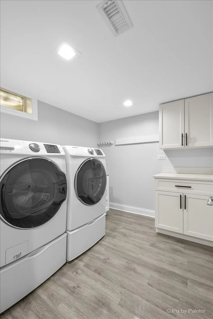 Photo of 506 Lakepoint Drive