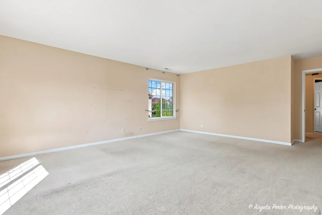 Photo of 429 W Newbridge Lane