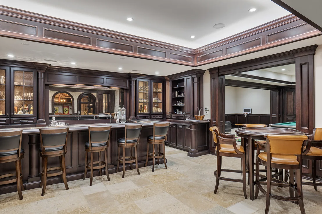 Photo of 595 Circle Lane