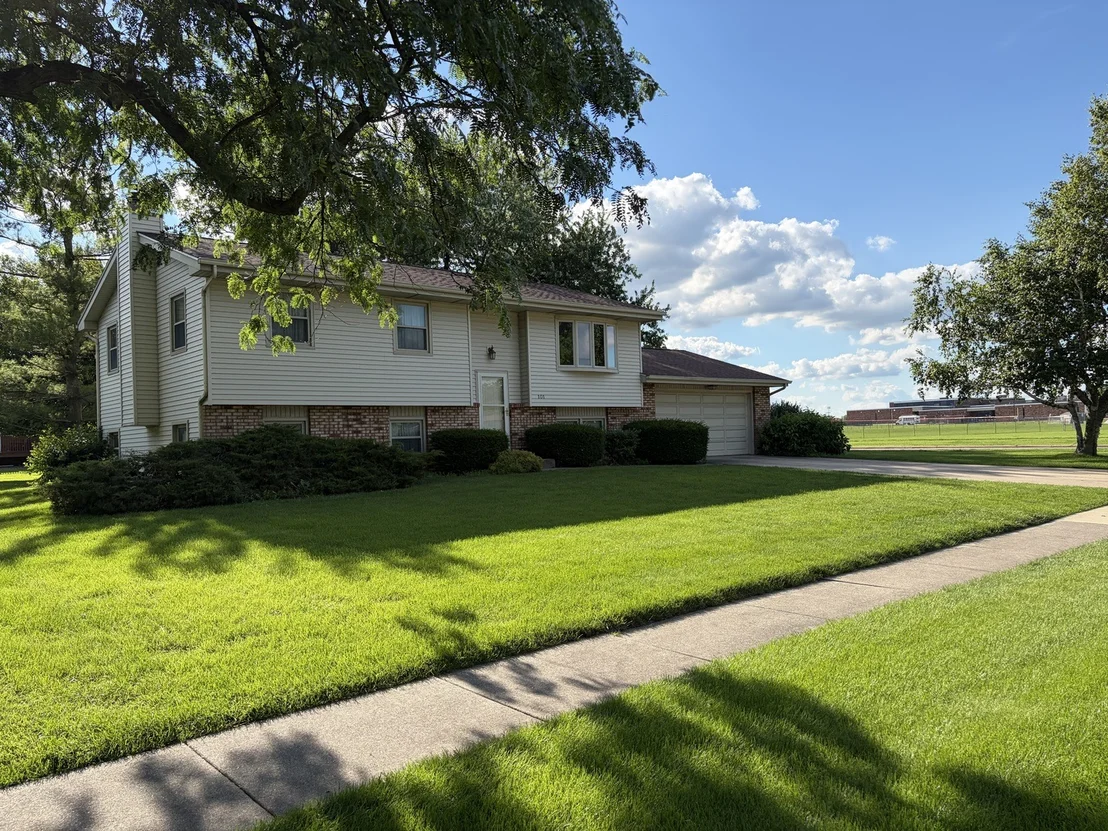 Photo of 101 S Parkside Road