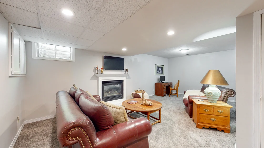 Photo of 9321 Hillcrest Lane