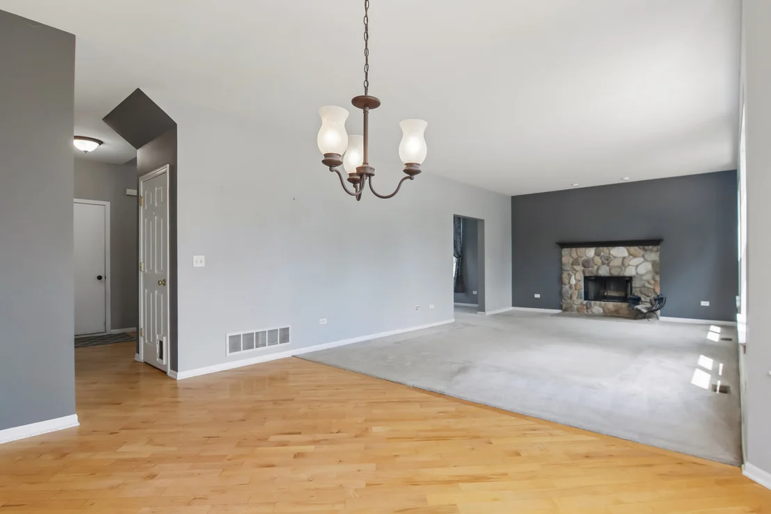 Photo of 1999 Sparrow Circle