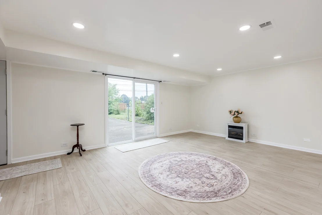 Photo of 7745 Beckwith Road