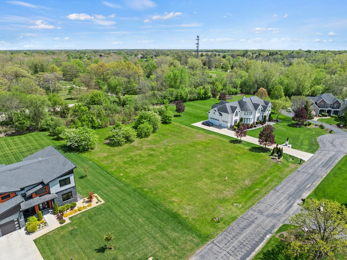 Photo of 4N707 White Oak Lane