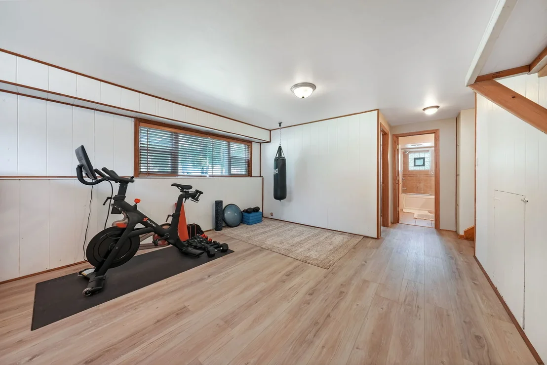 Photo of 513 W Division Street