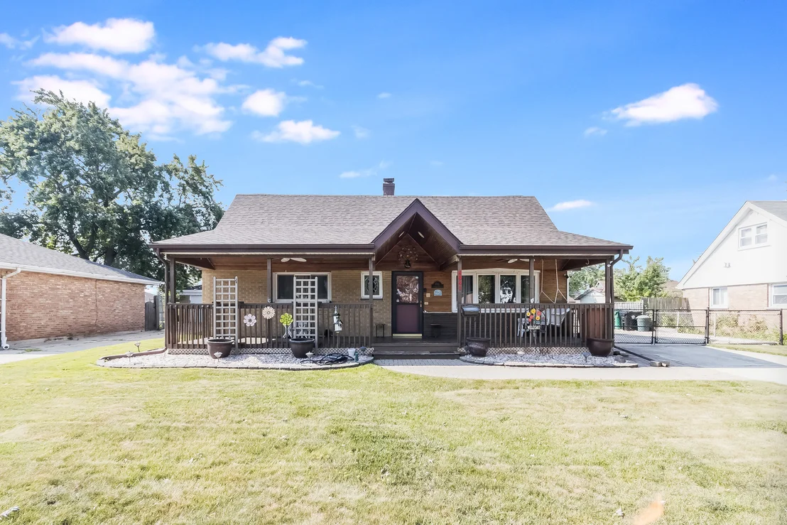 Photo of 6941 Olympic Drive