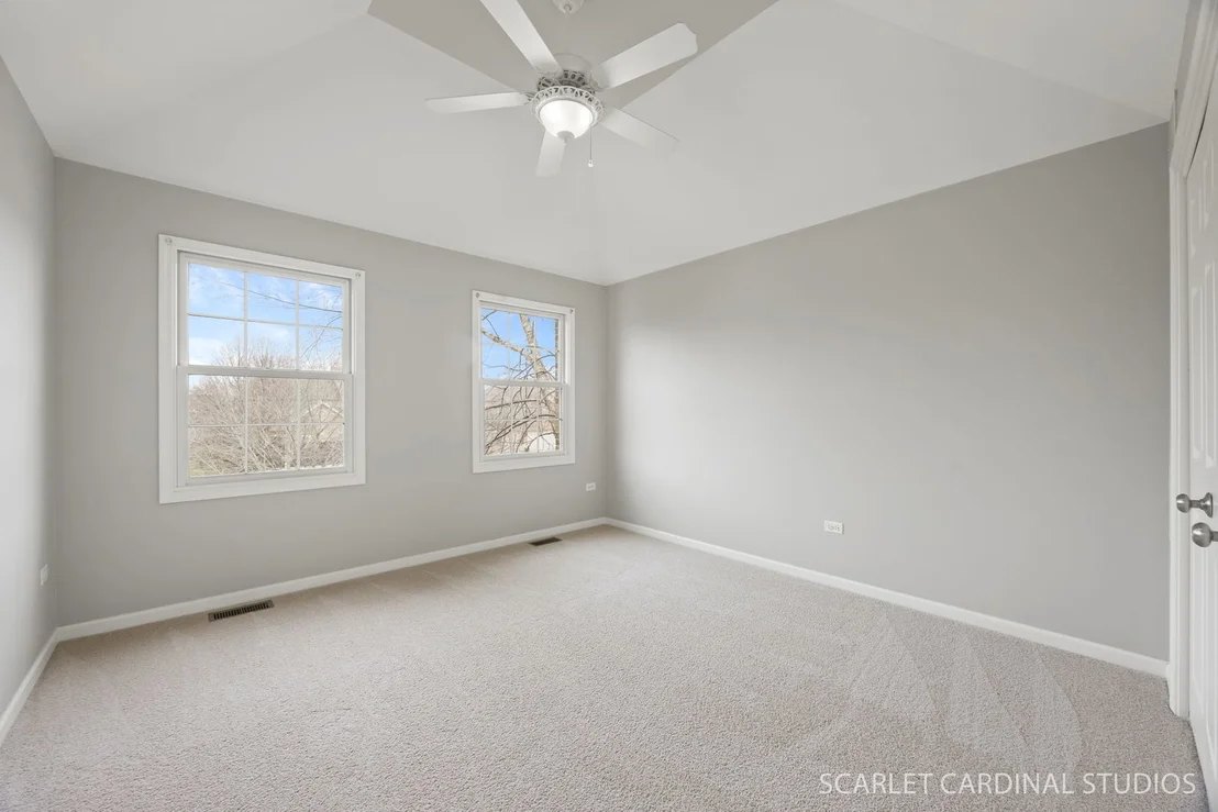 Photo of 208 Amherst Court