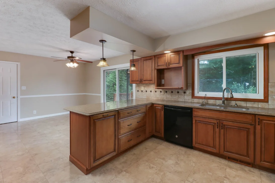 Photo of 19356 Nottingham Drive
