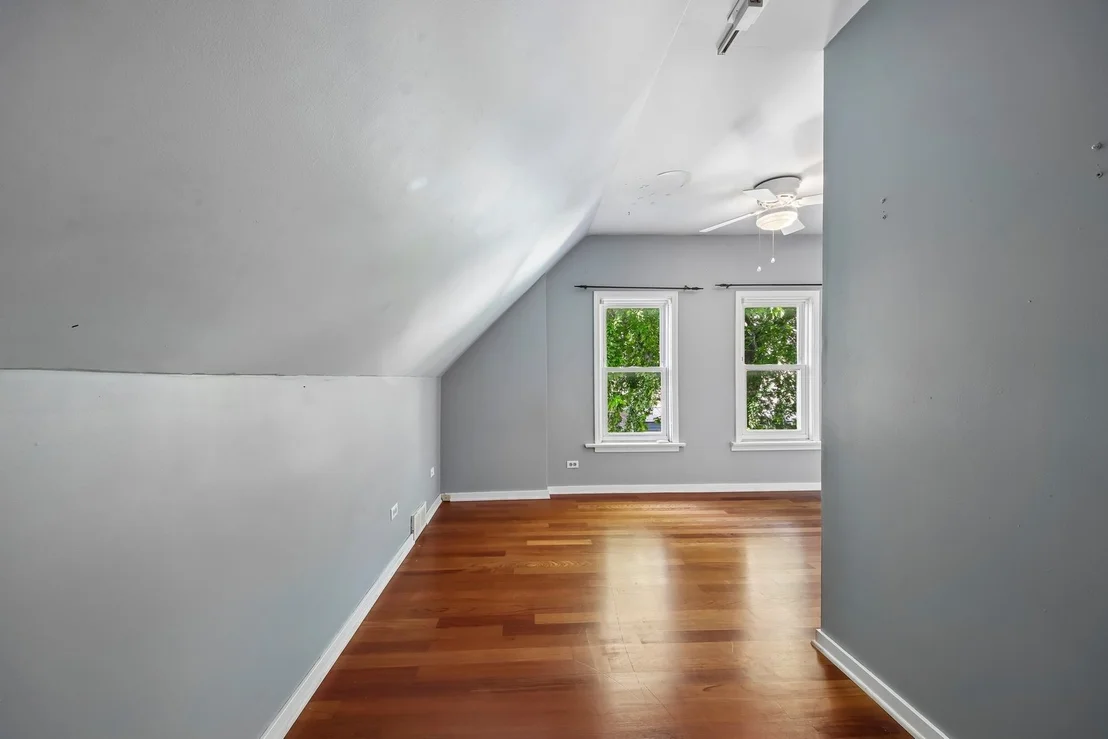 Photo of 537 Ferdinand Avenue