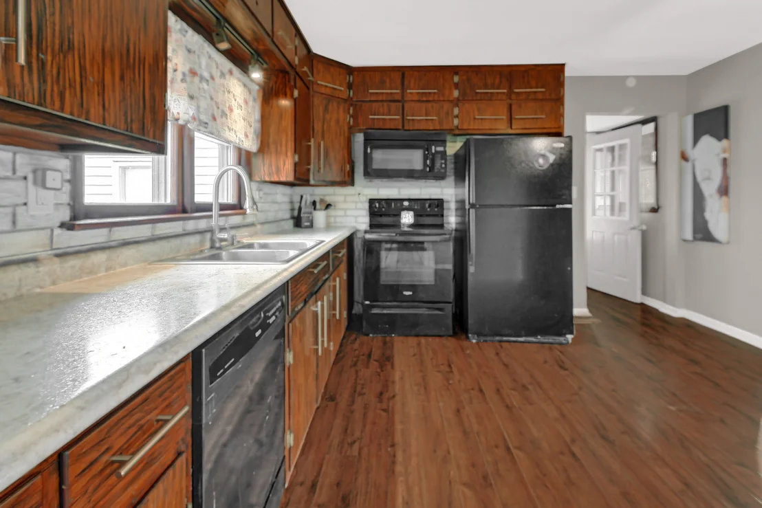 Photo of 59 N 2750w Road