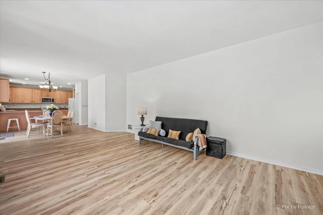 Photo of 2886 Camden Drive