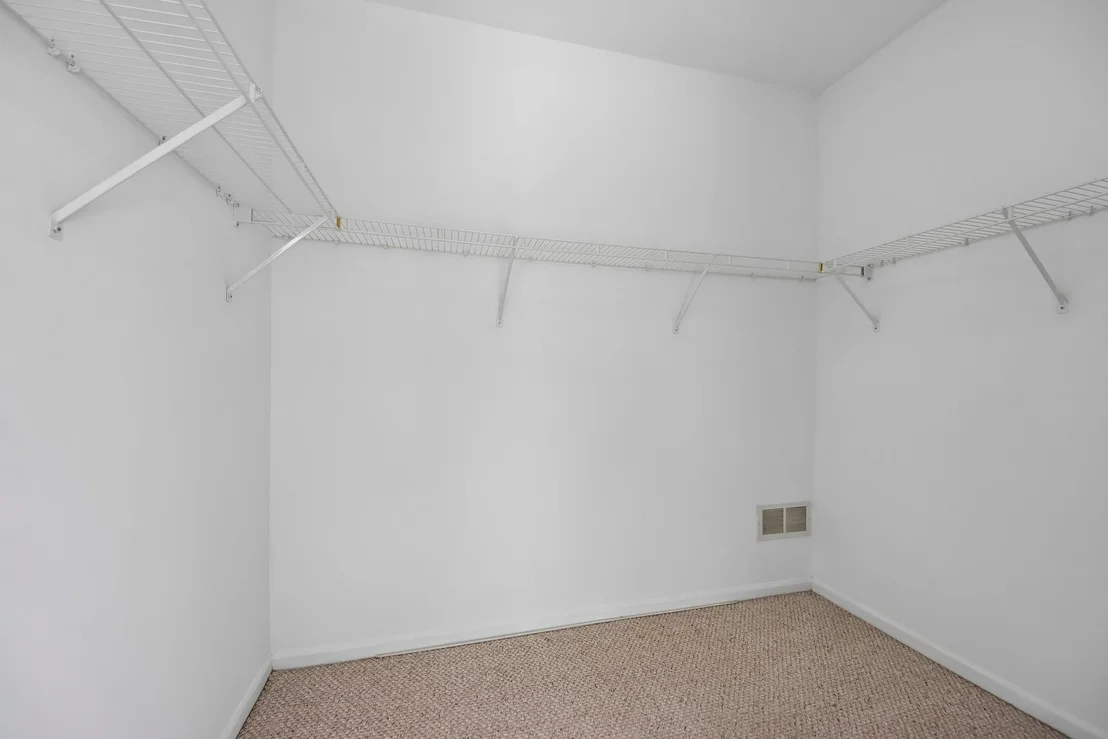 Photo of 1016 Spring Court