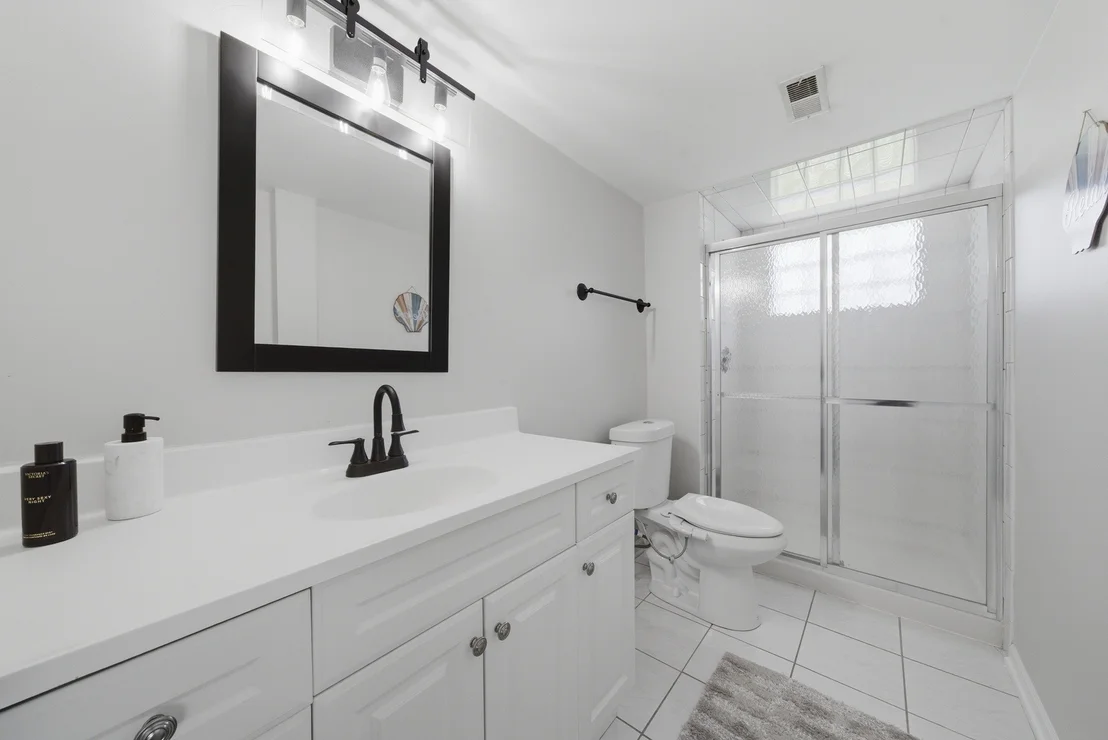 Photo of 21375 Georgetown Road