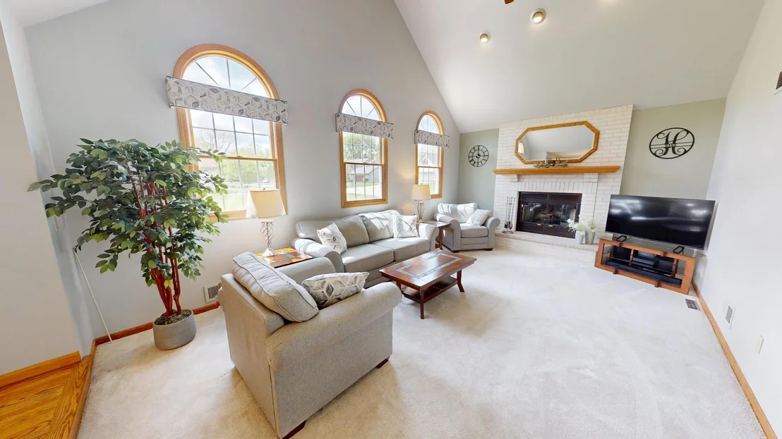 Photo of 25715 W Cherokee Trail