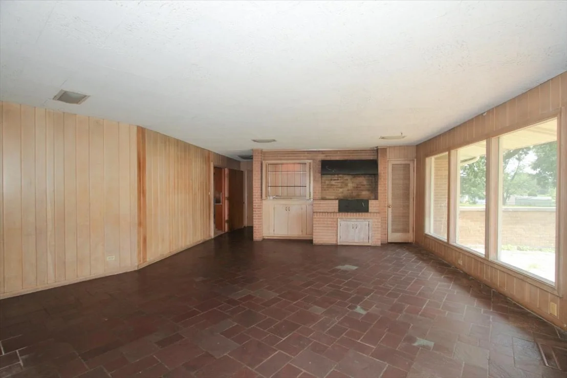 Photo of 701 W Stearns Road