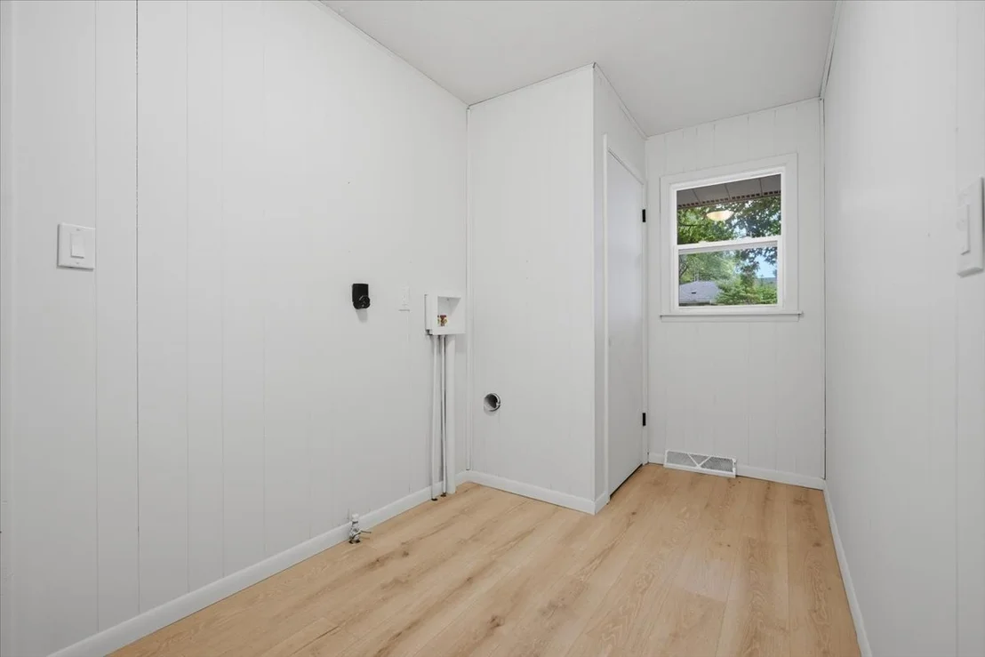 Photo of 404 Sunset Drive