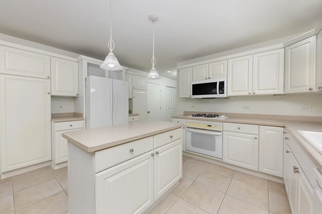 Photo of 2855 Clara Avenue
