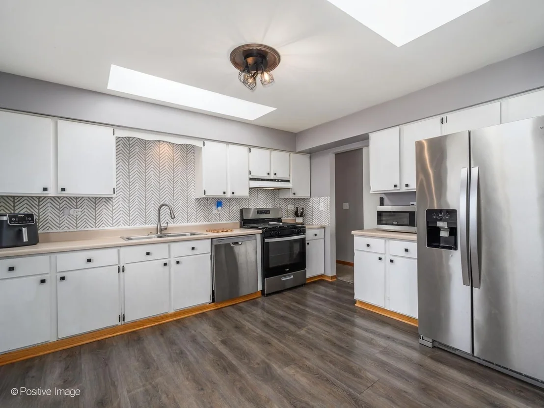 Photo of 557 Delaware Trail