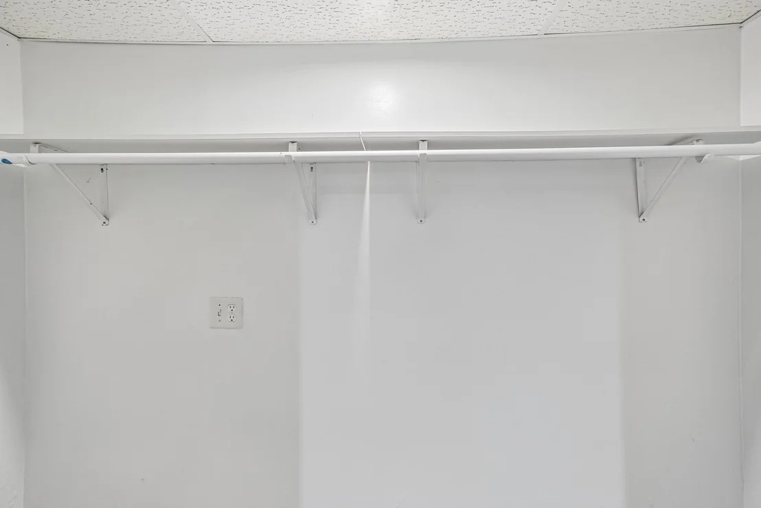 Photo of 561 Ivory Lane
